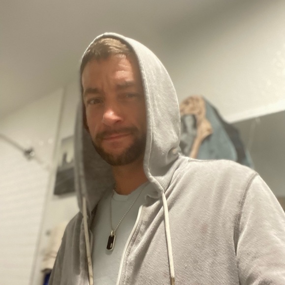 Meet your Posher, Jared - Picture 1 of 1